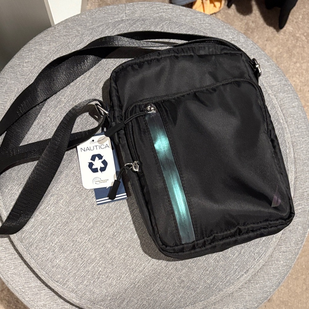 Nautica Brand Icon Crossbody